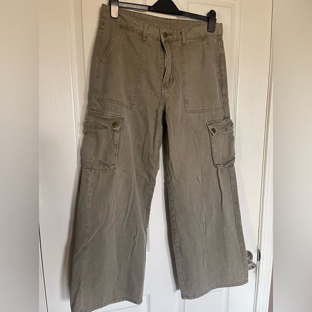 Shein cargo wide leg pants size large